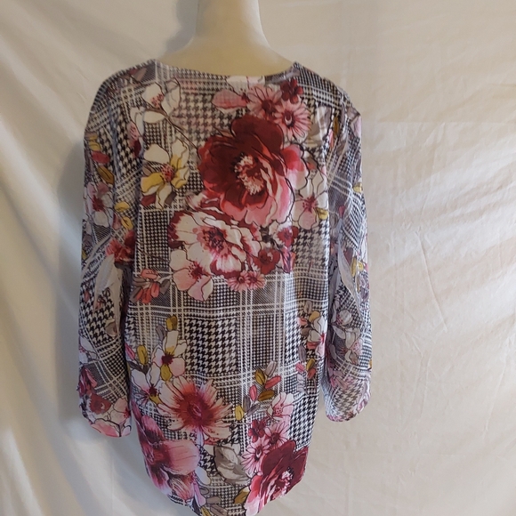 J.M. Collection Embellished Angel-Sleeve Floral Romantic Top Size XXL - Picture 4 of 6